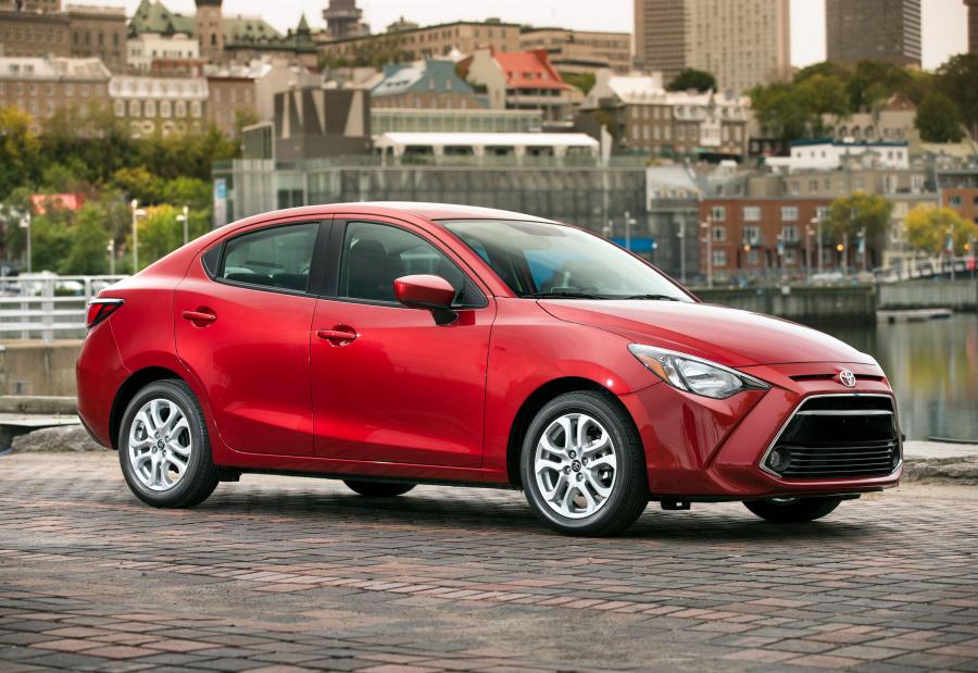 Toyota Yaris Sedan (CA) '2016